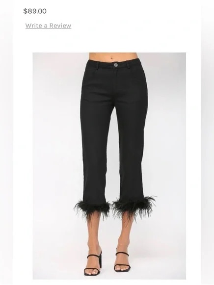 Fate Black Feather-Hem Crops - Women's Boutique Stylish Nwt Small